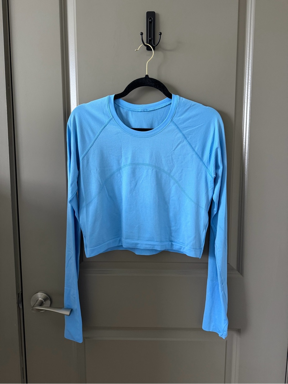 Lululemon | Swiftly Tech Cropped Long Sleeve 2.0 in Aero Blue